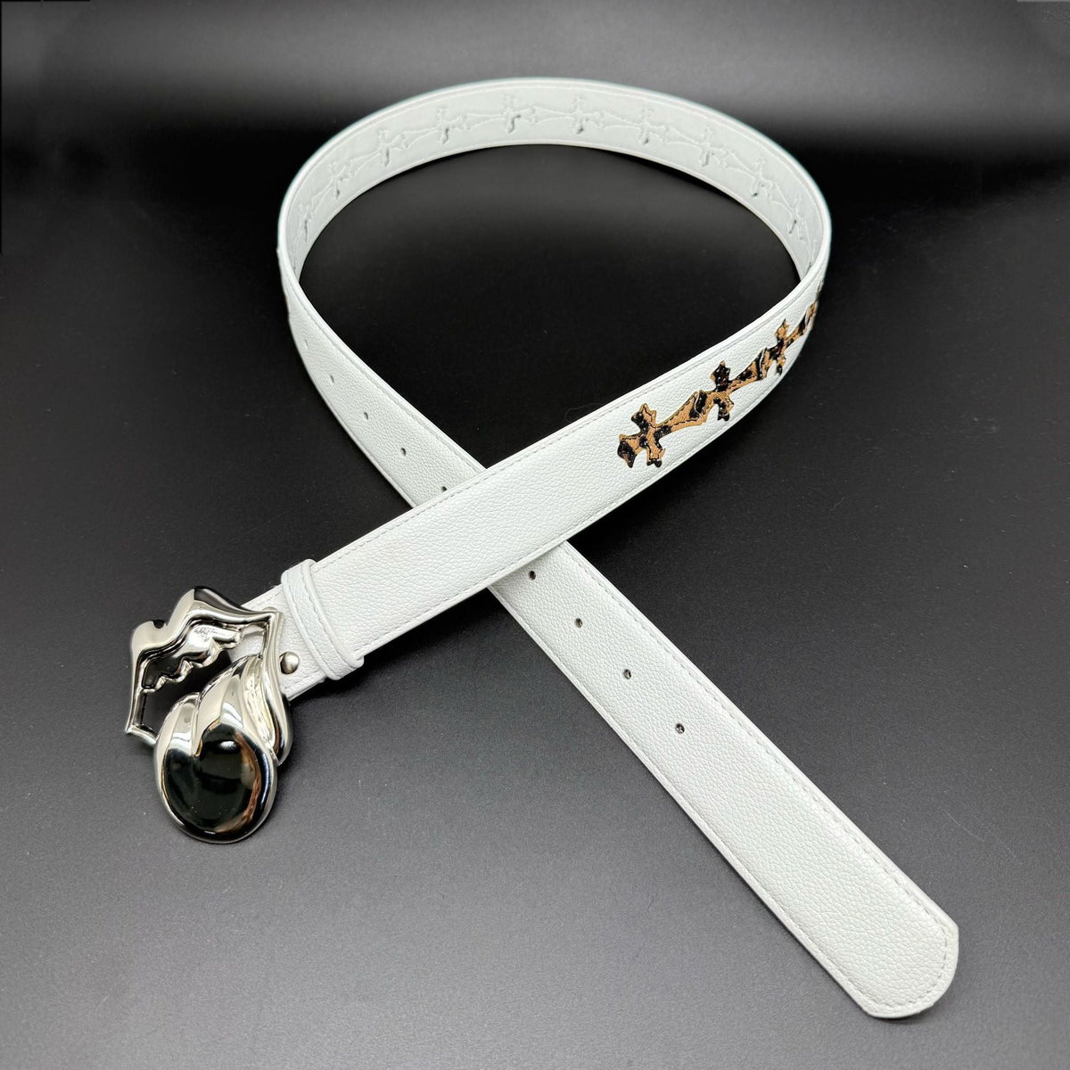 Chrome Hearts Cross-Motif Classic Leather Belt
