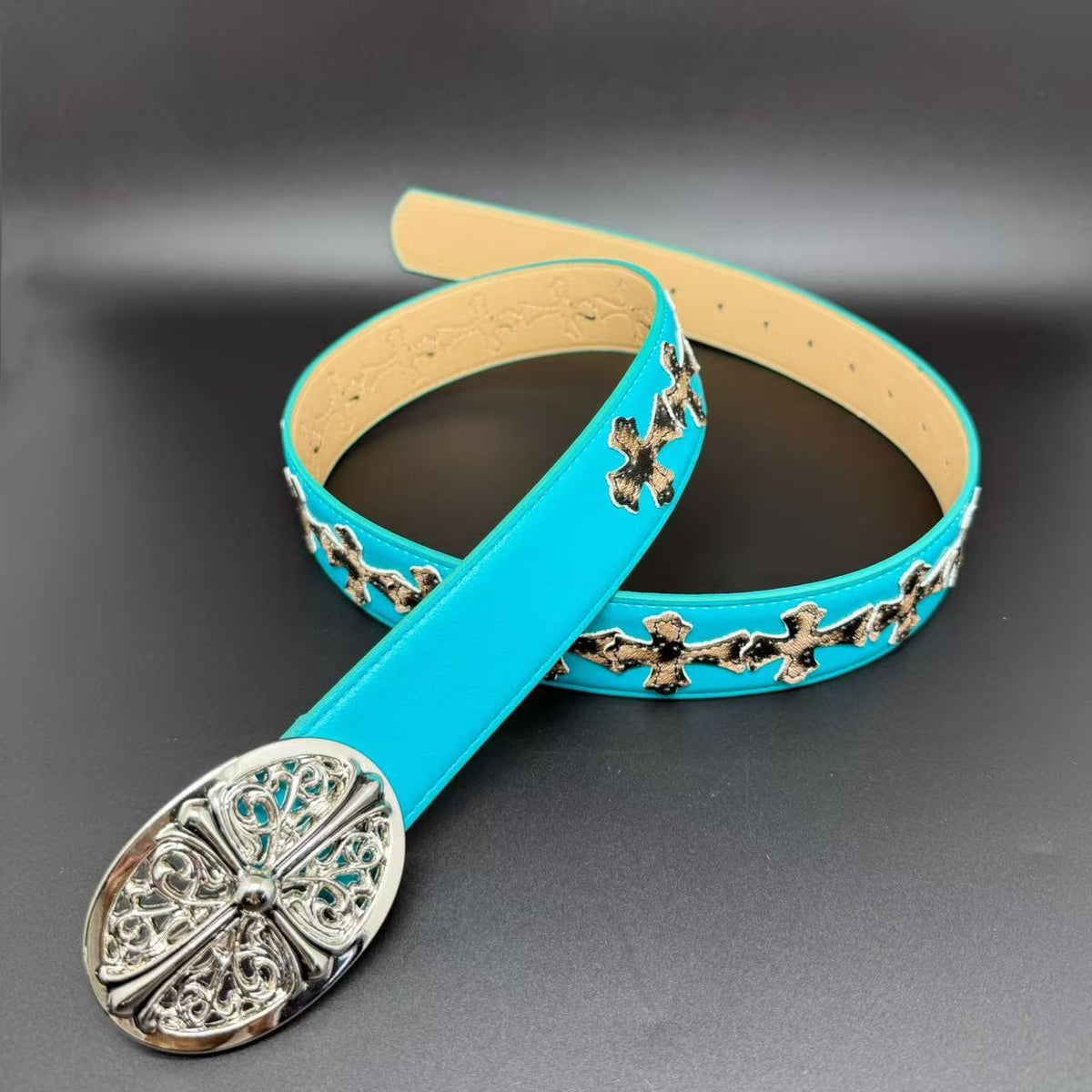 Chrome Hearts Cross-Motif Classic Leather Belt