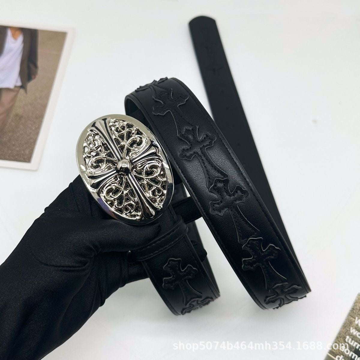 Chrome Hearts Cross-Motif Classic Leather Belt